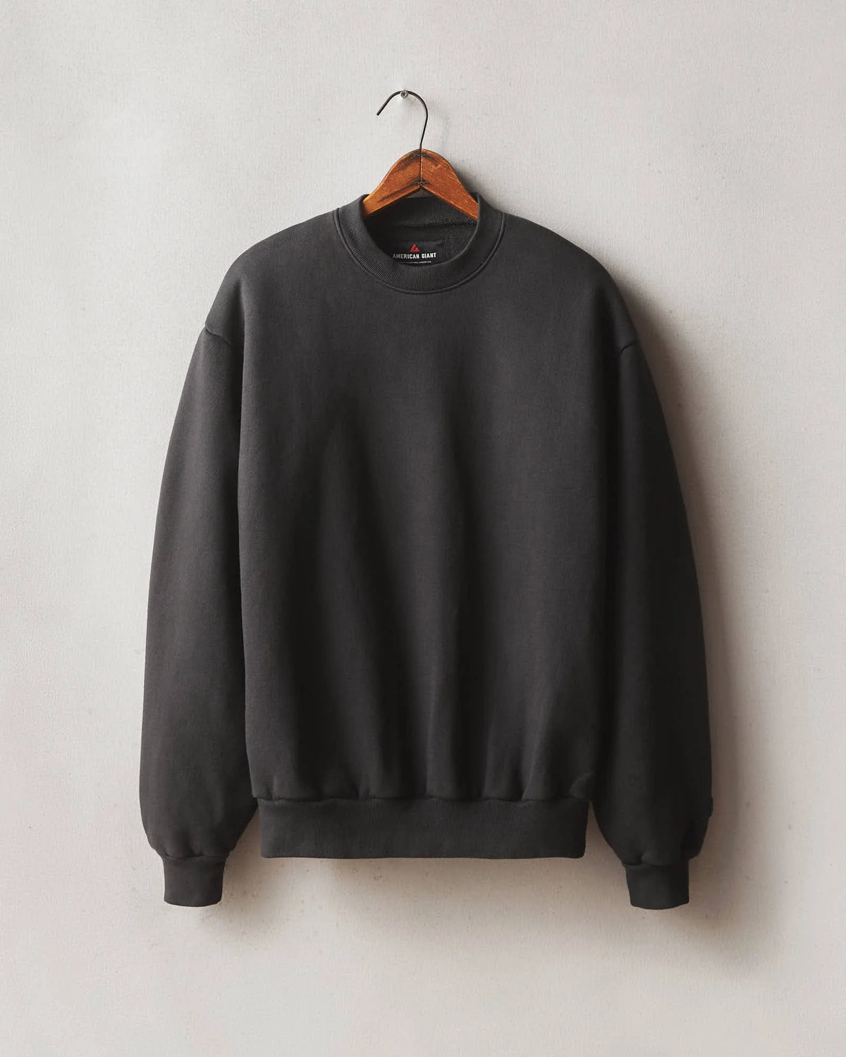 Unisex American Vintage Crew Sweatshirt - Washed Black
