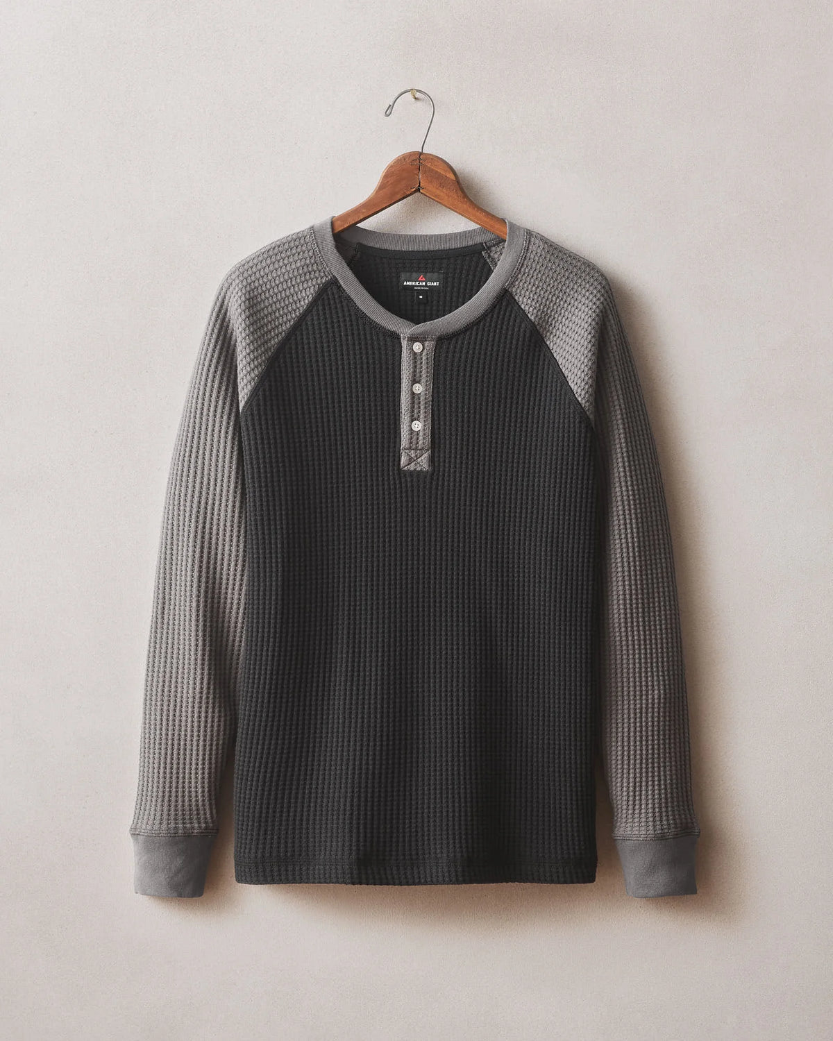 Men's Colorblock Waffle Long Sleeve Henley - Black Thunderstorm